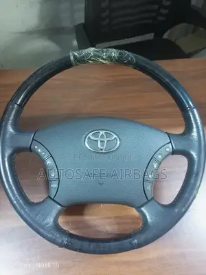 Prado J 120 / Fortuner Steering Wheel
