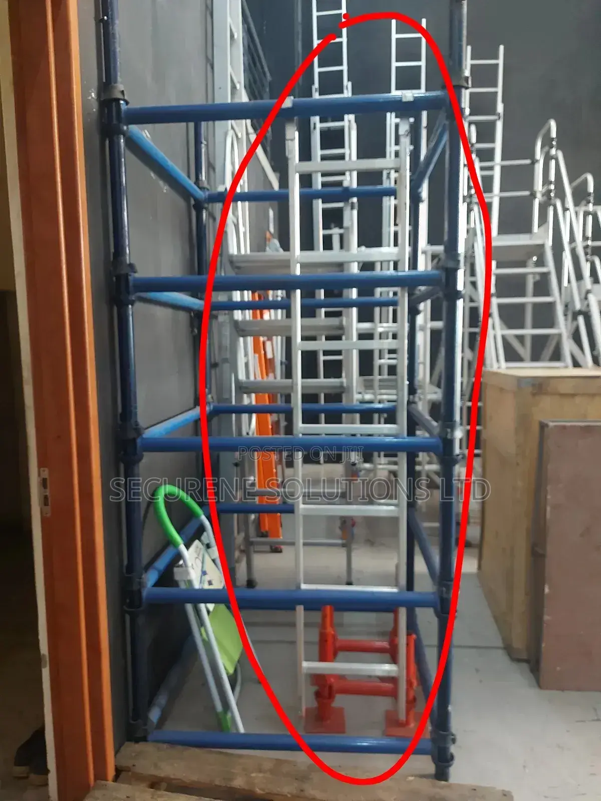 Handrail Ladder/ Pull-Down Attic Ladder