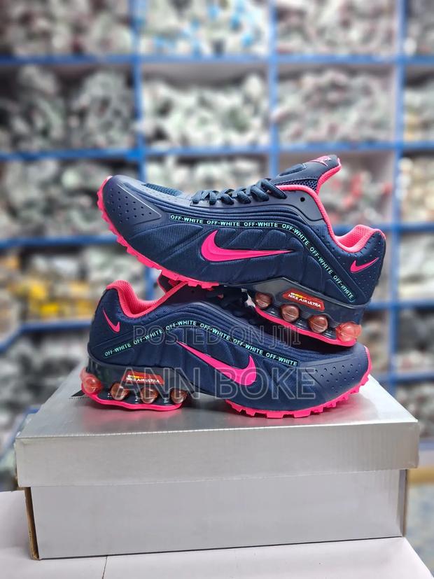 Airmax Ultra Pink
Sizes 36-39