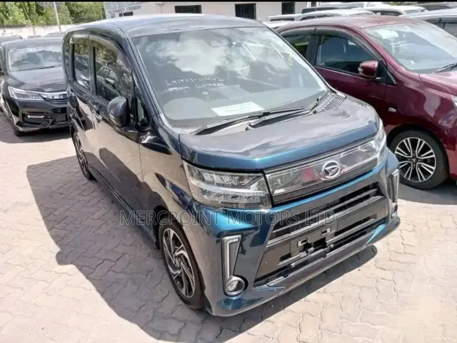 Daihatsu Move 2020 Blue