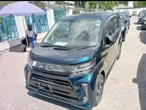 Daihatsu Move 2020 Blue
