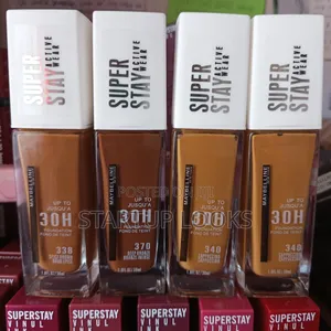 Super Stay Active Wear Makeup Foundation 30h + Free Beauty Blender