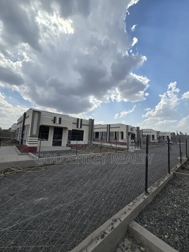 4bdrm Bungalow in Kitengela for sale