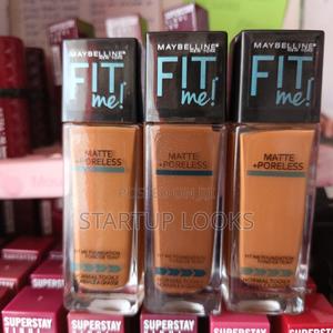 Makeup Foundation Fit Me Matte + Poreless + Free Face Powder - main view