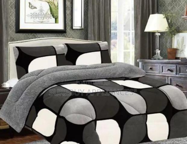 Affordable Woolen Duvet – Comfortable Durable - main view