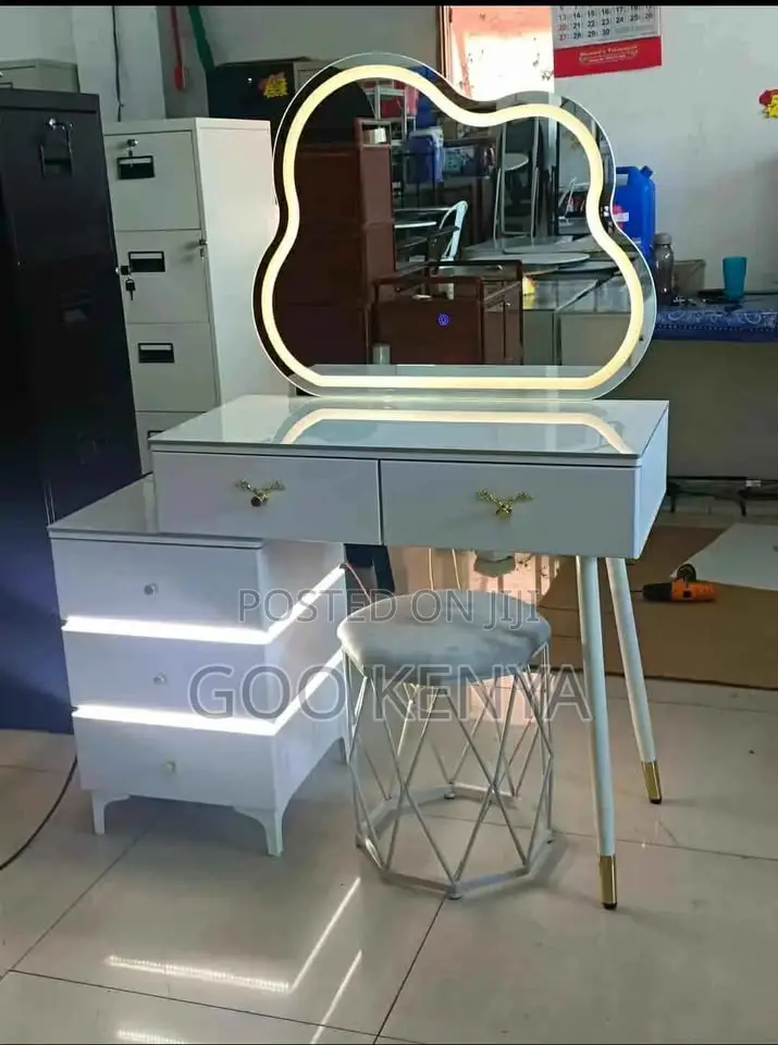 Dressing Table; White Vanity Dressing Table With Mirror and Led Light