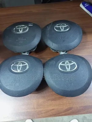Toyota Vitz / Ractis Steering Airbags