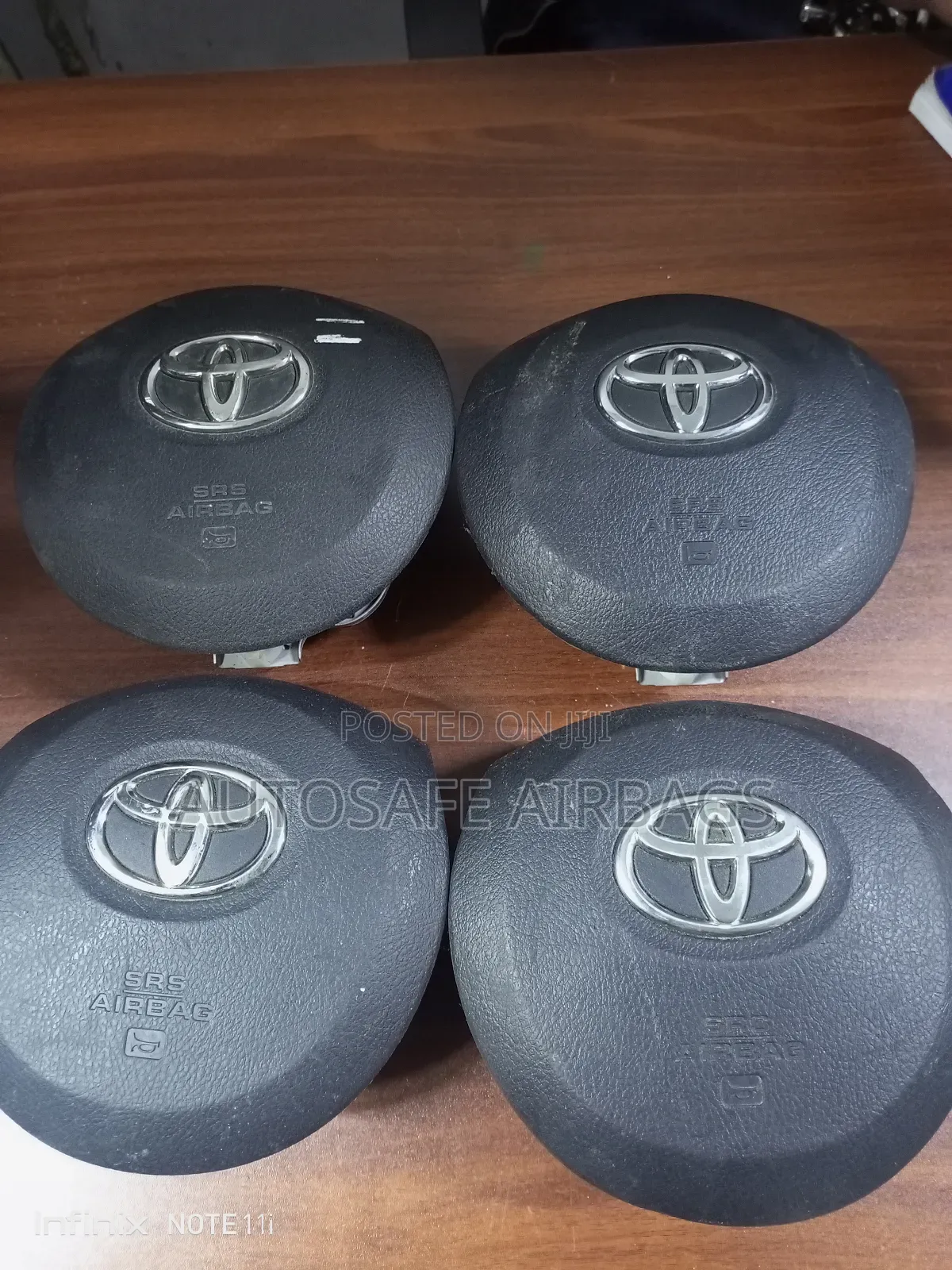 Toyota Vitz / Ractis Steering Airbags