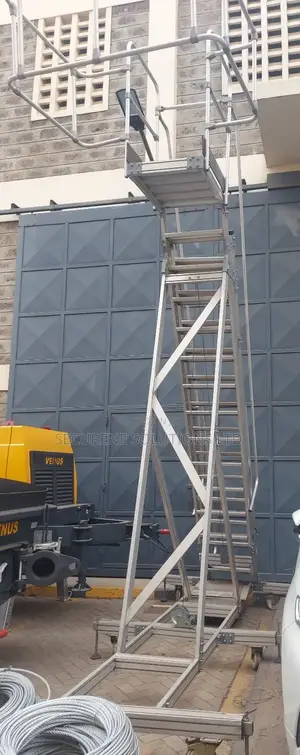 Scaffolding Aluminum Work Platform/Access Platform/Podium Ladder.