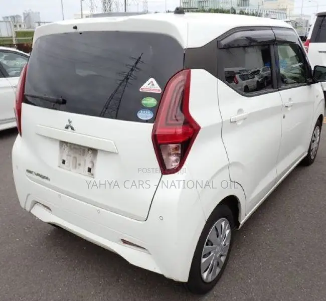 Mitsubishi EK Wagon 2020 Pearl