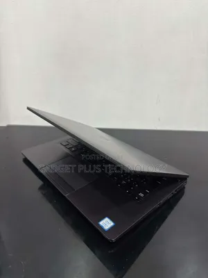 Laptop Dell Latitude 5300 8GB Intel Core i7 SSD 256GB