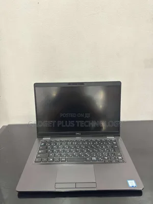 Laptop Dell Latitude 5300 8GB Intel Core i7 SSD 256GB