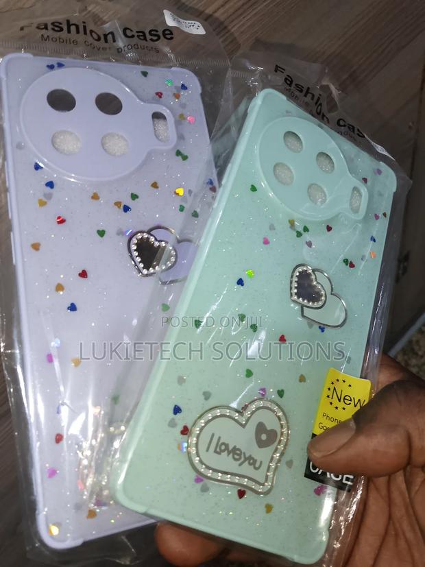 Spark 20 Pro+ Elegant Cover - thumbnail 2