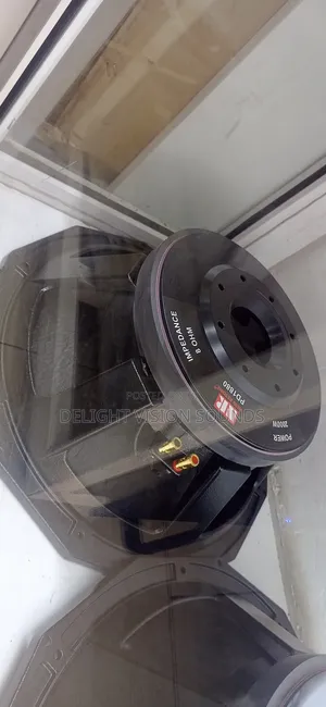 Nr 1880 Speaker