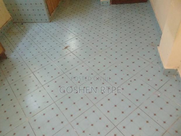 1bdrm Bedsitter in Biashara Street for rent