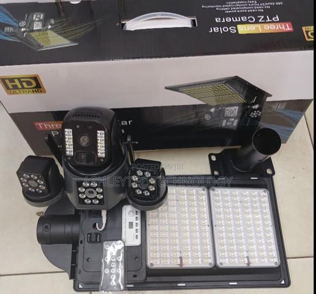 Solar Floodlight Camera 4g Solar Powered Triple Lens Camera