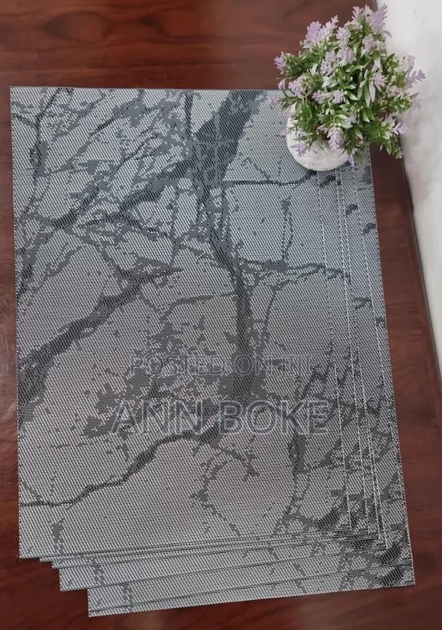 *New Arrival*
Woven PVC Table Mats
