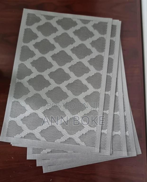 *New Arrival*
Woven PVC Table Mats - thumbnail 11