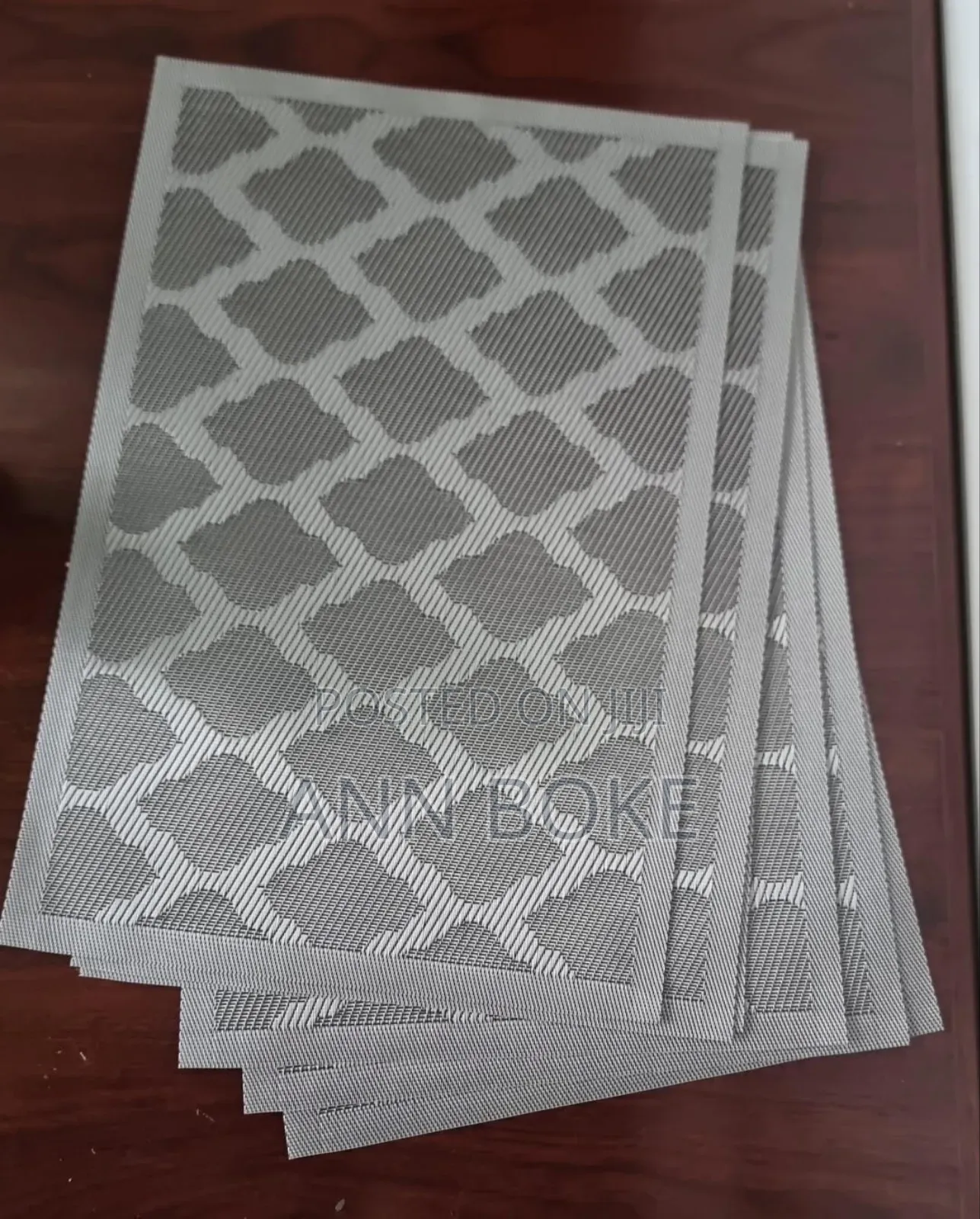 *New Arrival*
Woven PVC Table Mats