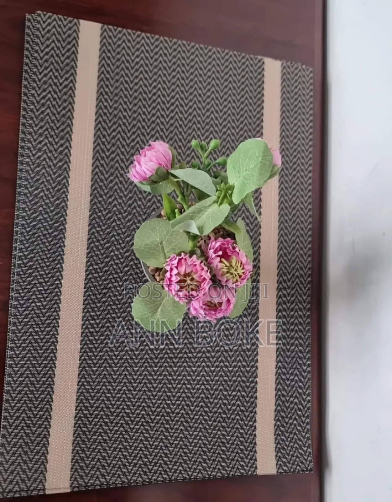 *New Arrival*
Woven PVC Table Mats