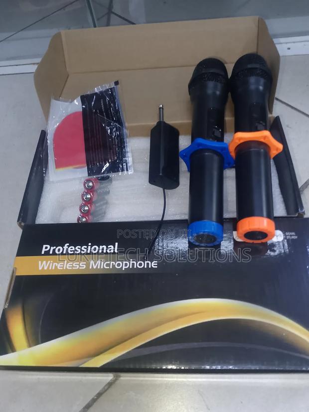 Professional Wireless Universal Microphone - thumbnail 2