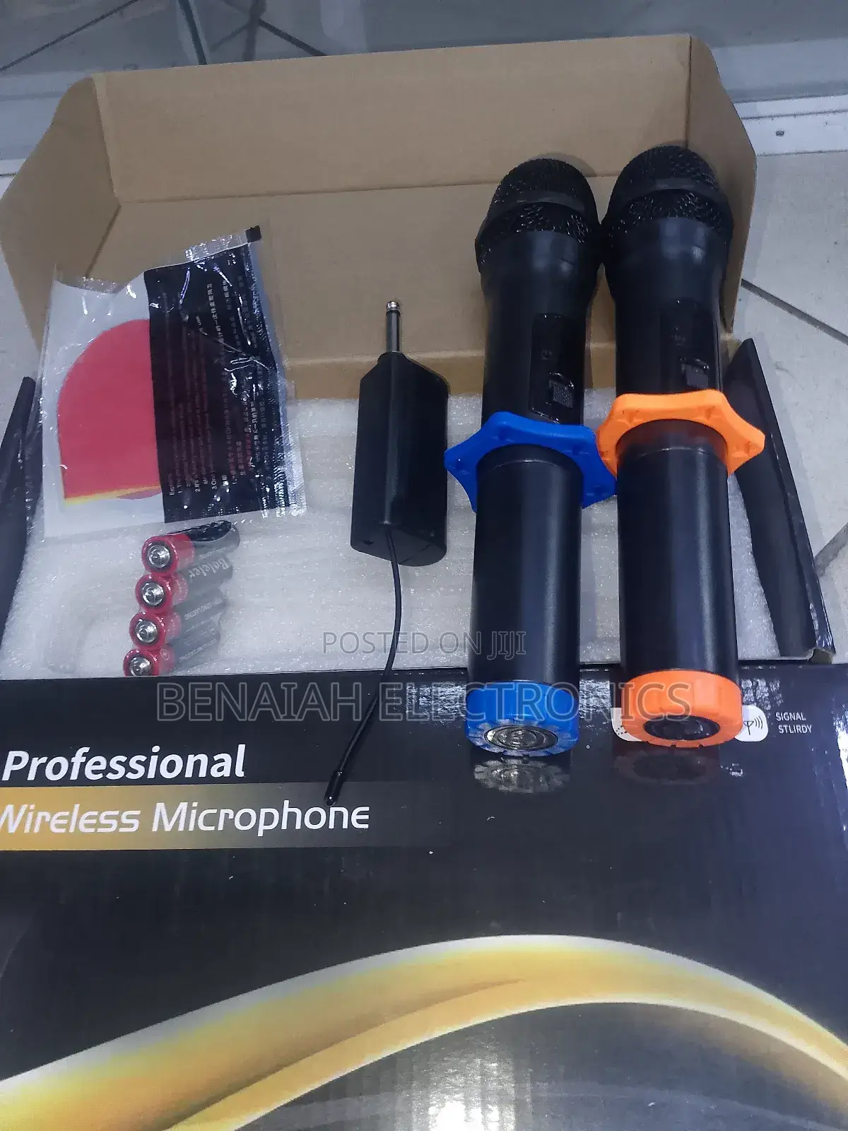 Wireless Universal Microphone , Professional Double Mic