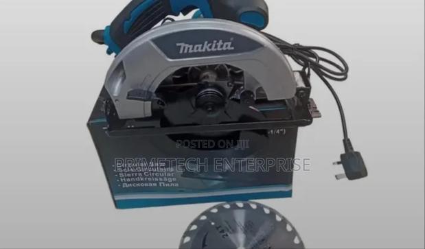 Electric Makita Circular Saw 4" - main view