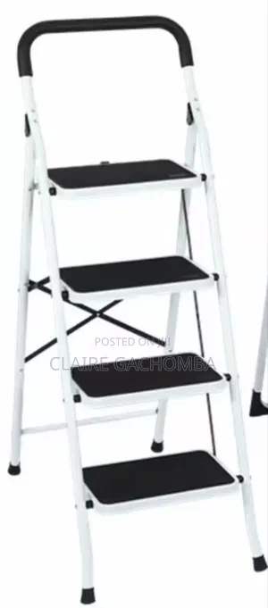 4 Step Foldable Ladder