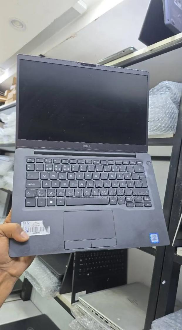 Laptop Dell Latitude 7300 8GB Intel Core i5 SSD 256GB - main view
