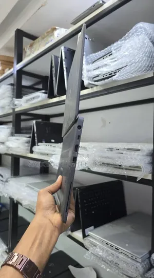 Laptop Dell Latitude 7300 8GB Intel Core i5 SSD 256GB