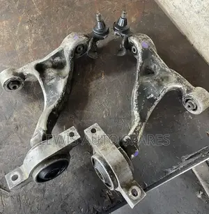 Nissan Fuga Skyline Suspension Arms