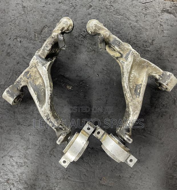 Nissan Fuga Skyline Suspension Arms - thumbnail 3