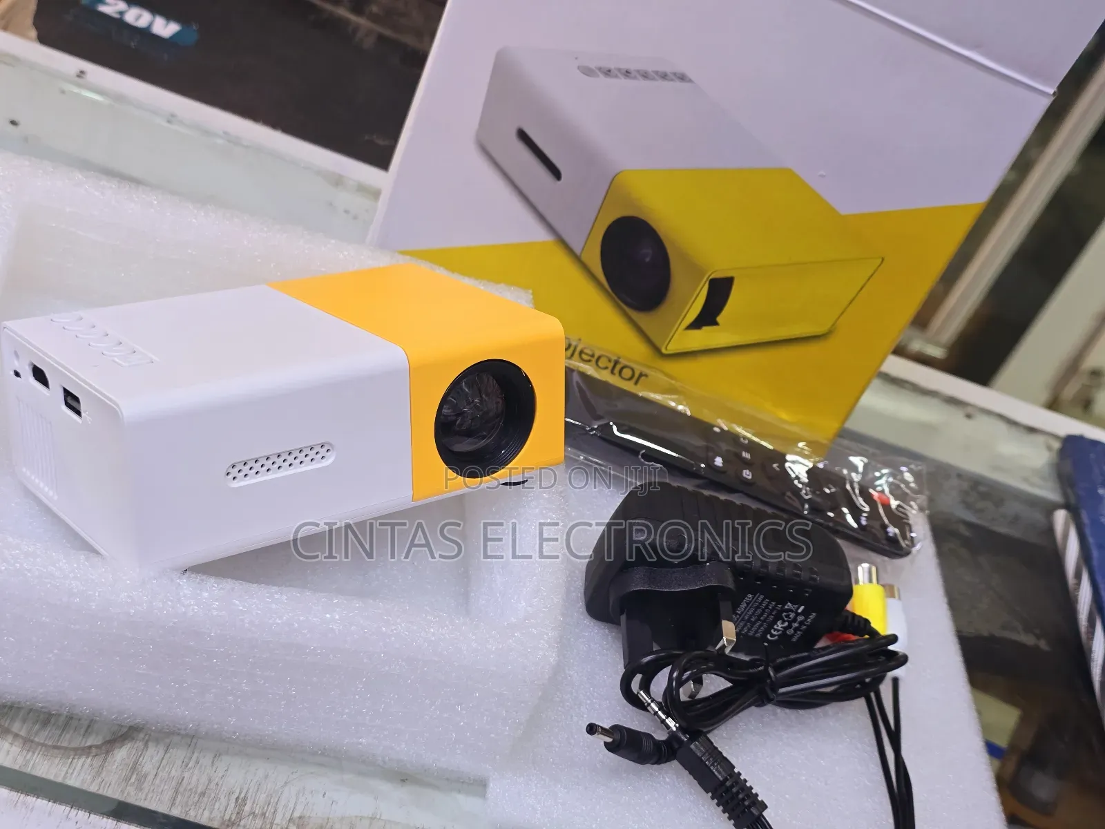 Yg300 Led Mini Projector