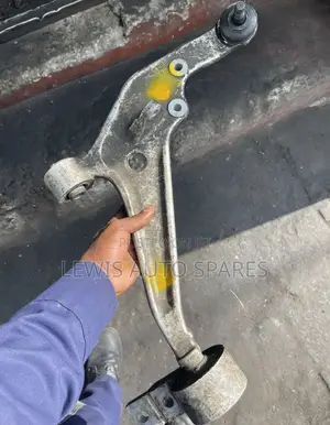 Xtrail Nt30 Suspension Arm