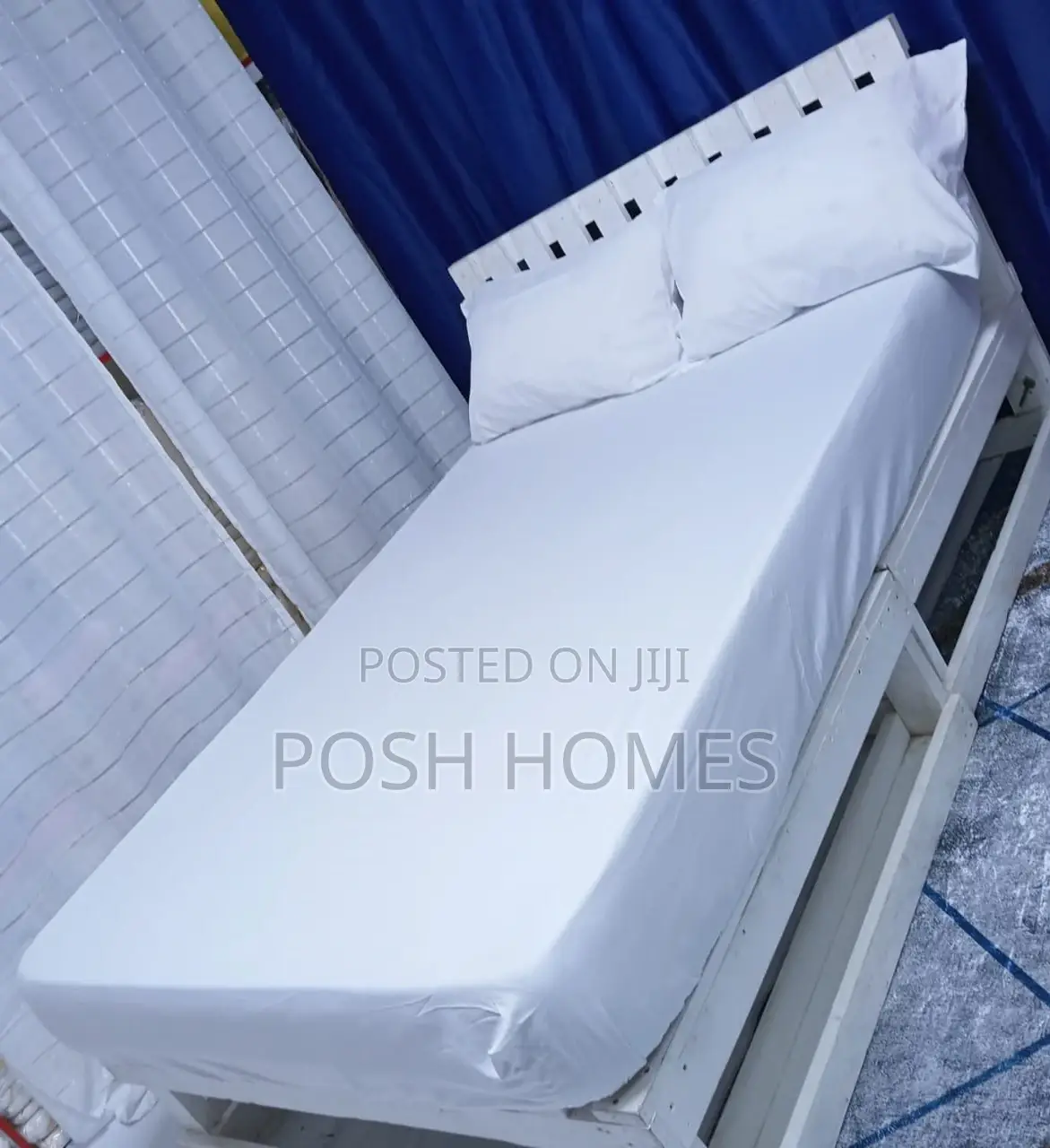 Fitted White Bedsheet's