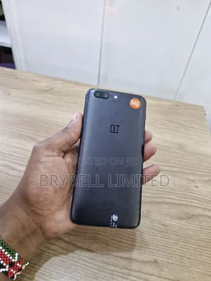 OnePlus 5 64 GB Gray