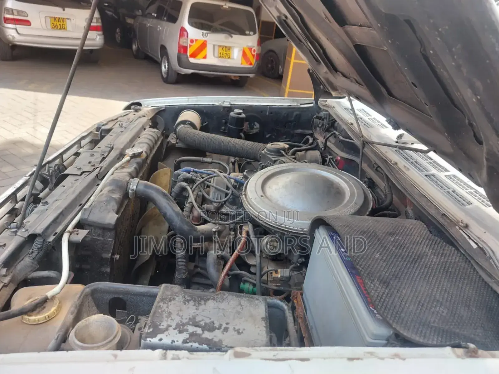 Mitsubishi Pajero 2001 White