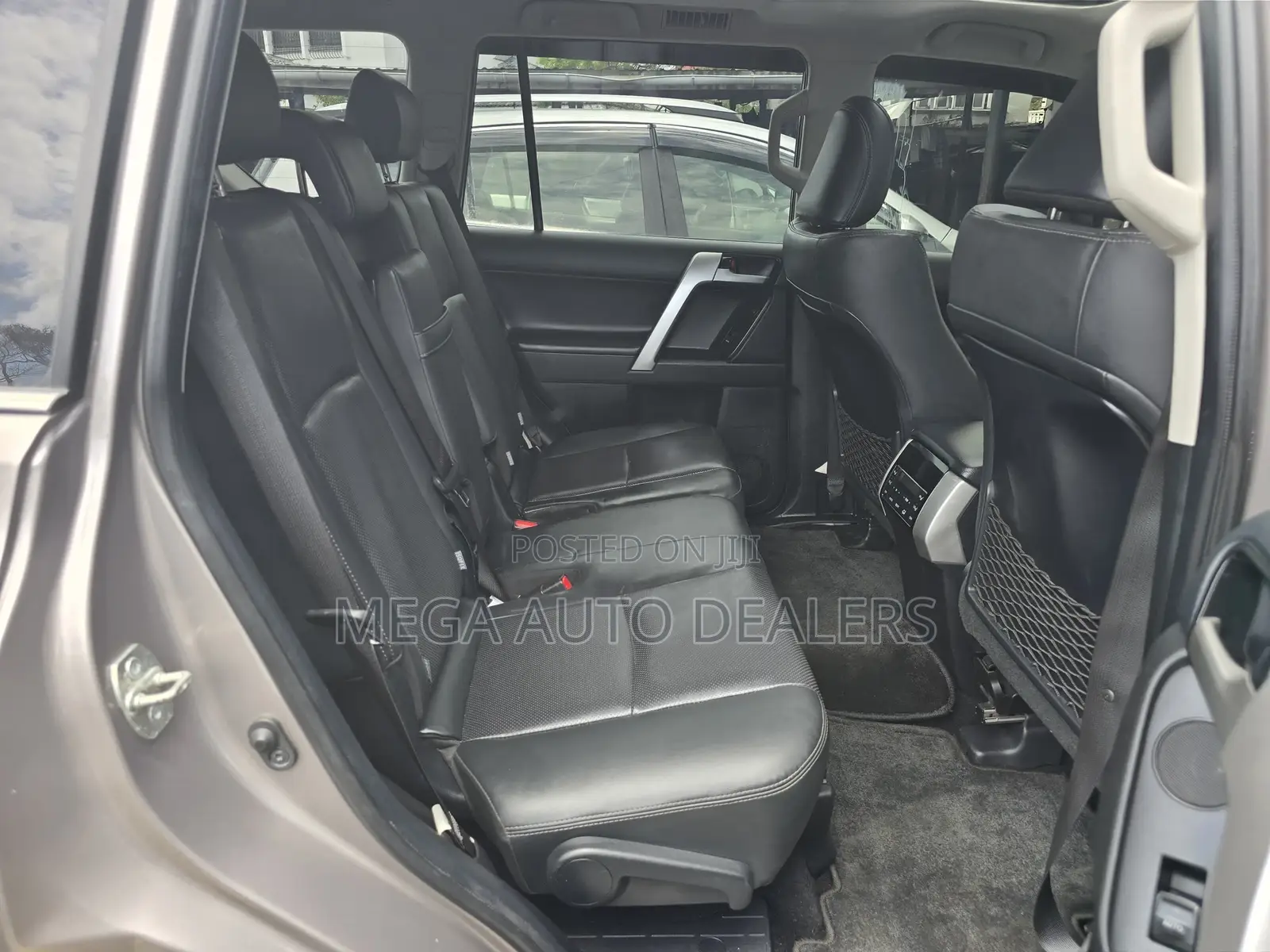Toyota Land Cruiser Prado 2.7 2018 Gray