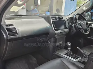 Toyota Land Cruiser Prado 2.7 2018 Gray