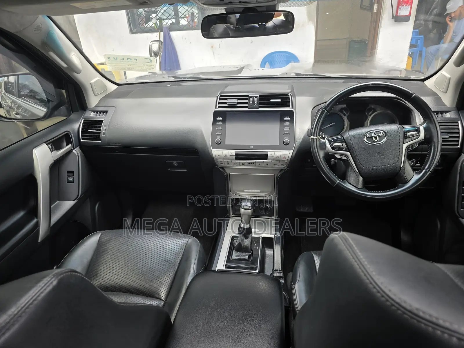 Toyota Land Cruiser Prado 2.7 2018 Gray