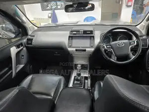 Toyota Land Cruiser Prado 2.7 2018 Gray