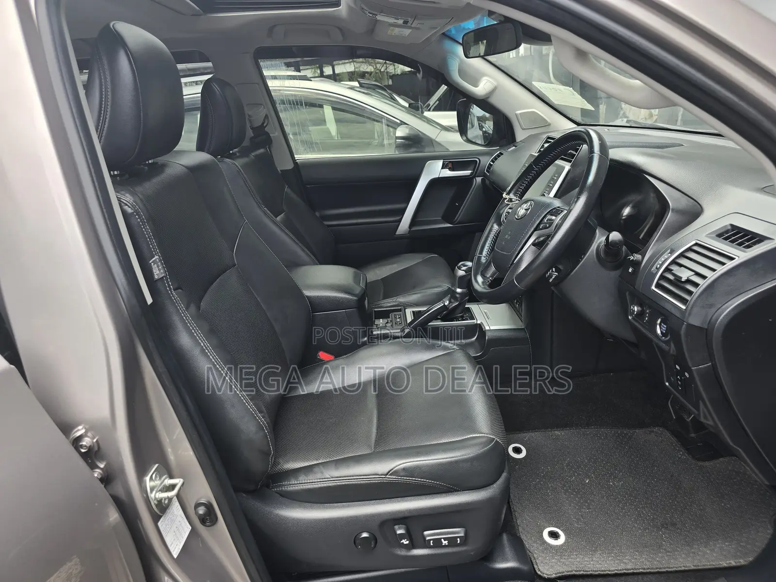 Toyota Land Cruiser Prado 2.7 2018 Gray