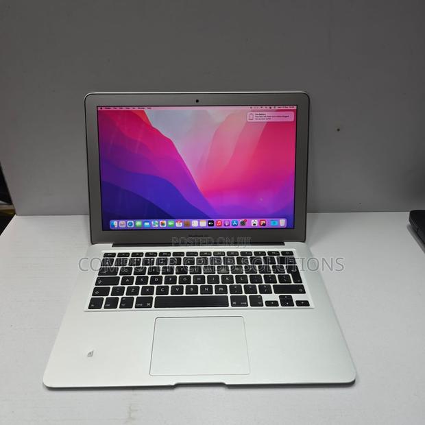 Laptop Apple MacBook Air 8GB Intel Core I7 SSD 256GB - main view
