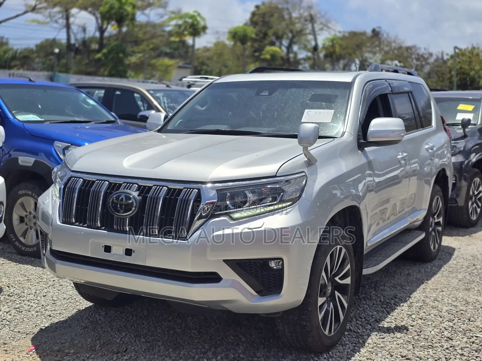 Toyota Land Cruiser Prado 2018 Silver
