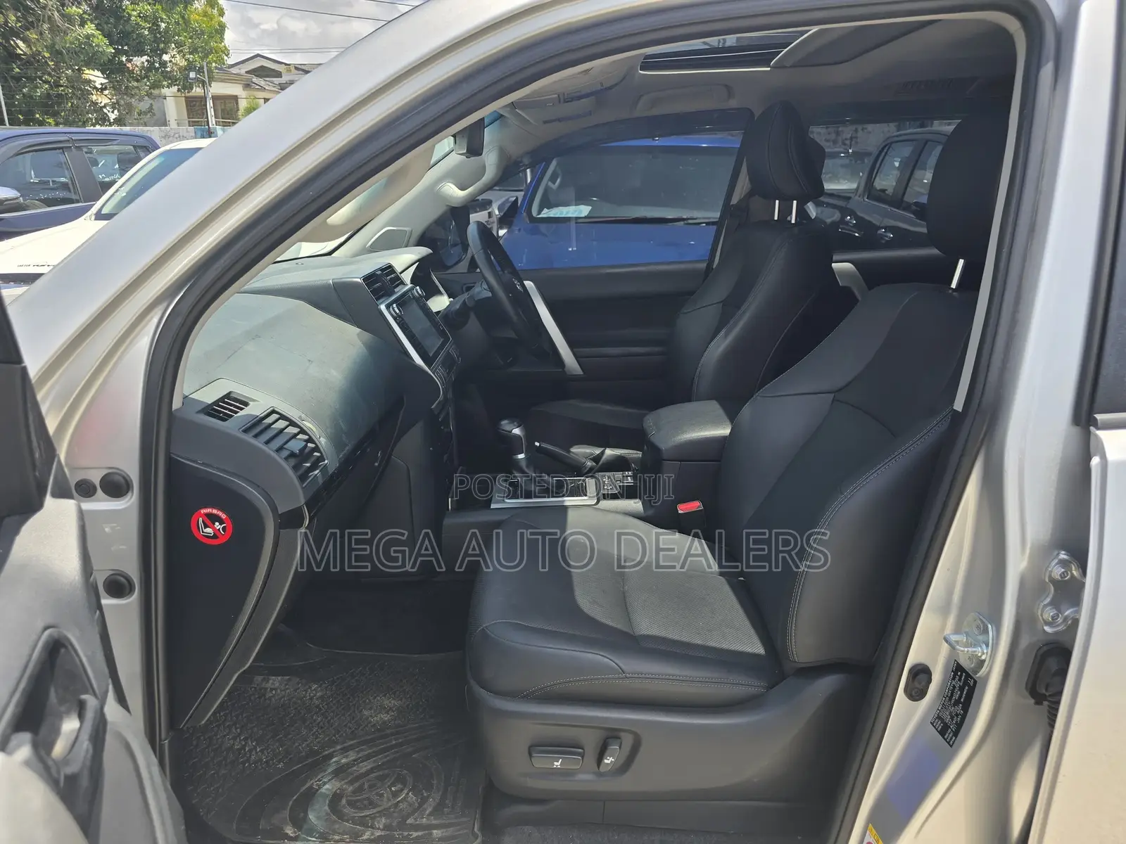 Toyota Land Cruiser Prado 2018 Silver