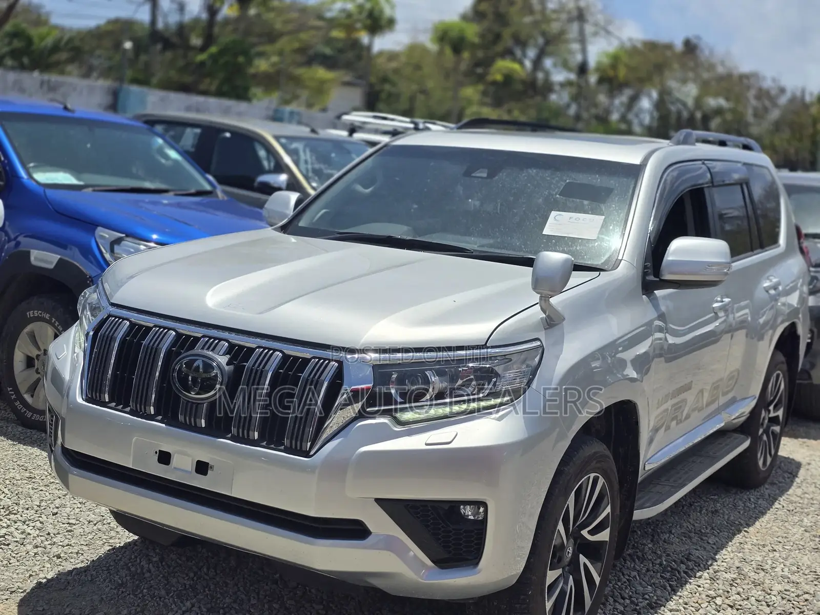 Toyota Land Cruiser Prado 2018 Silver