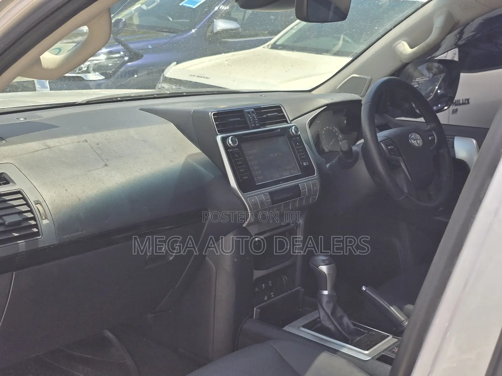 Toyota Land Cruiser Prado 2018 Silver