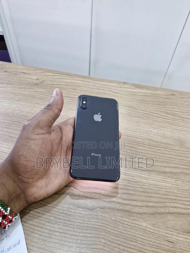 Apple iPhone XS 256 GB Black - main view