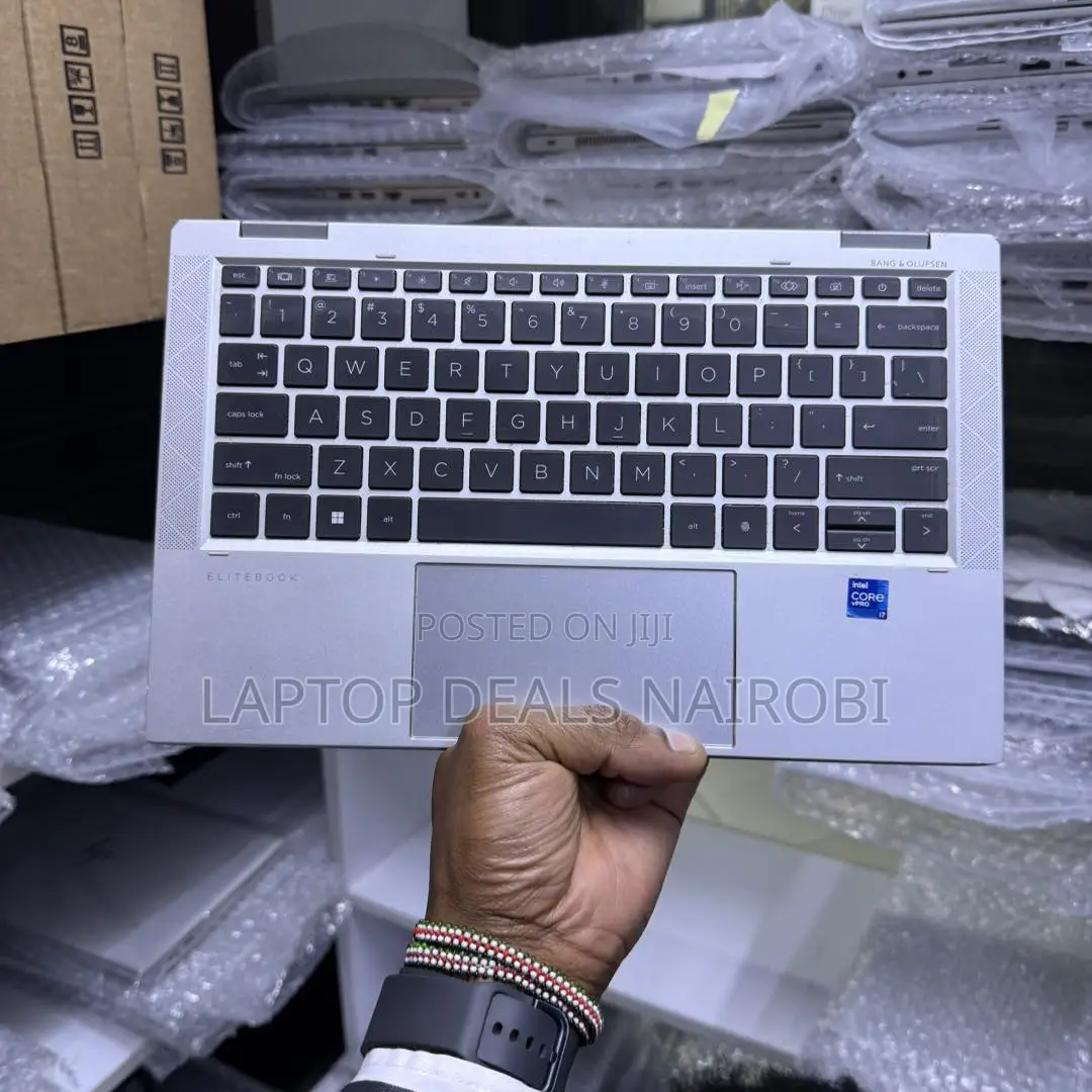 Laptop HP EliteBook x360 1030 G8 16GB Intel Core i5 SSD 256GB