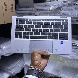 Laptop HP EliteBook x360 1030 G8 16GB Intel Core i5 SSD 256GB